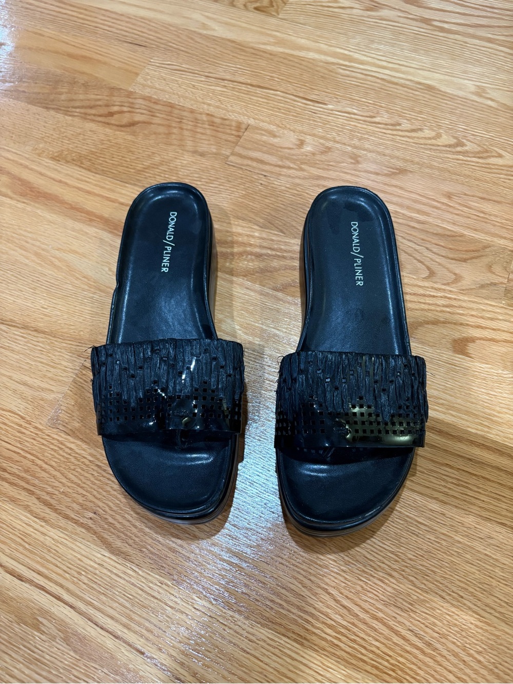 Donald J. Pliner Black Slide Sandals with Textured Strap